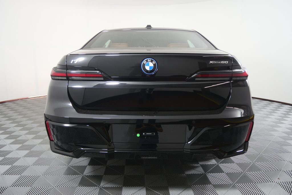 Certified Used 2026 Black Sapphire Metallic BMW xDrive60 image 4