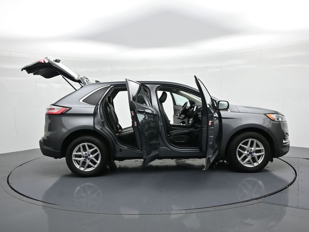 Used 2022 Gray Metallic Ford SEL image 23
