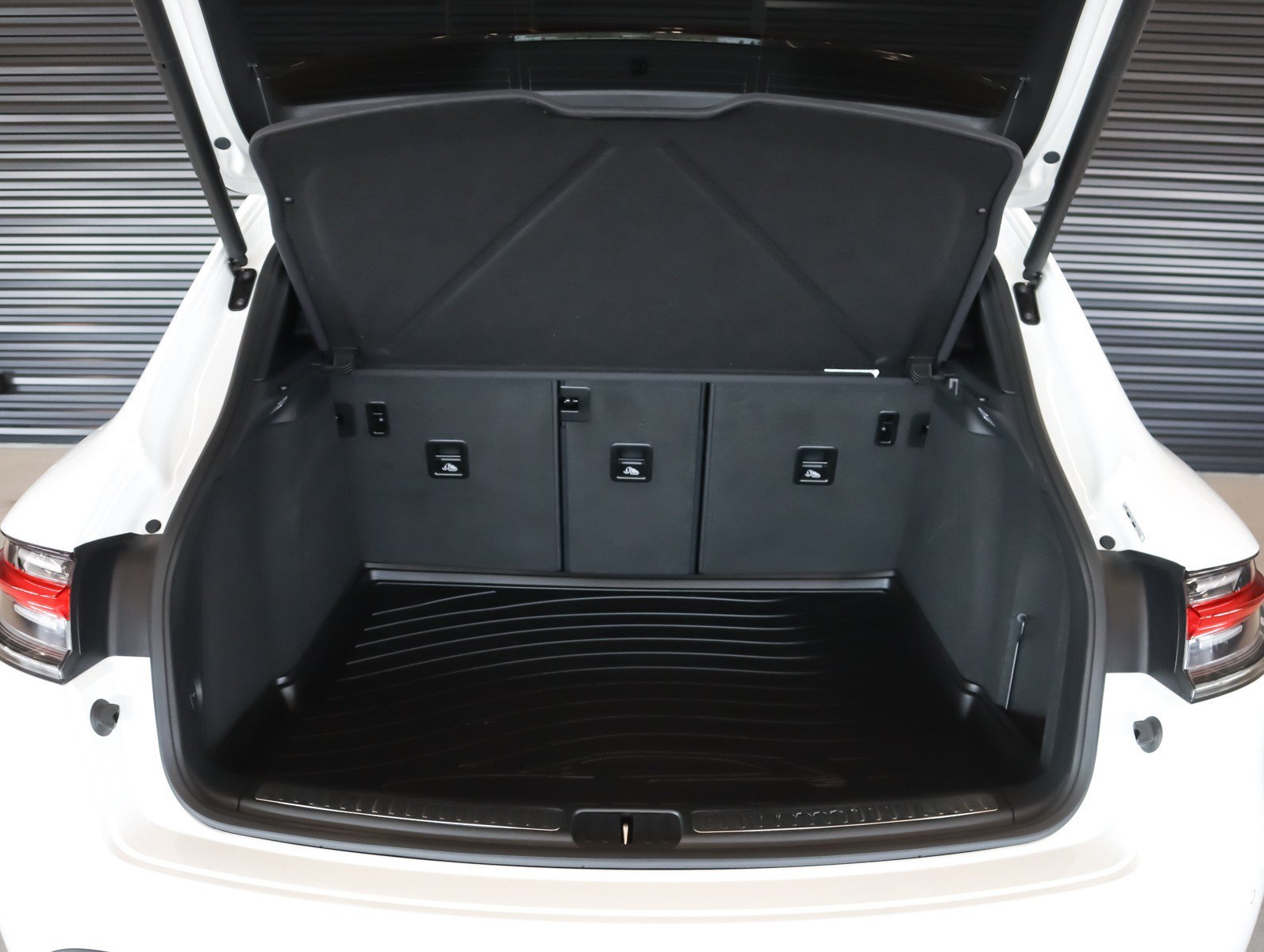 Certified Used 2025 White Porsche T image 28