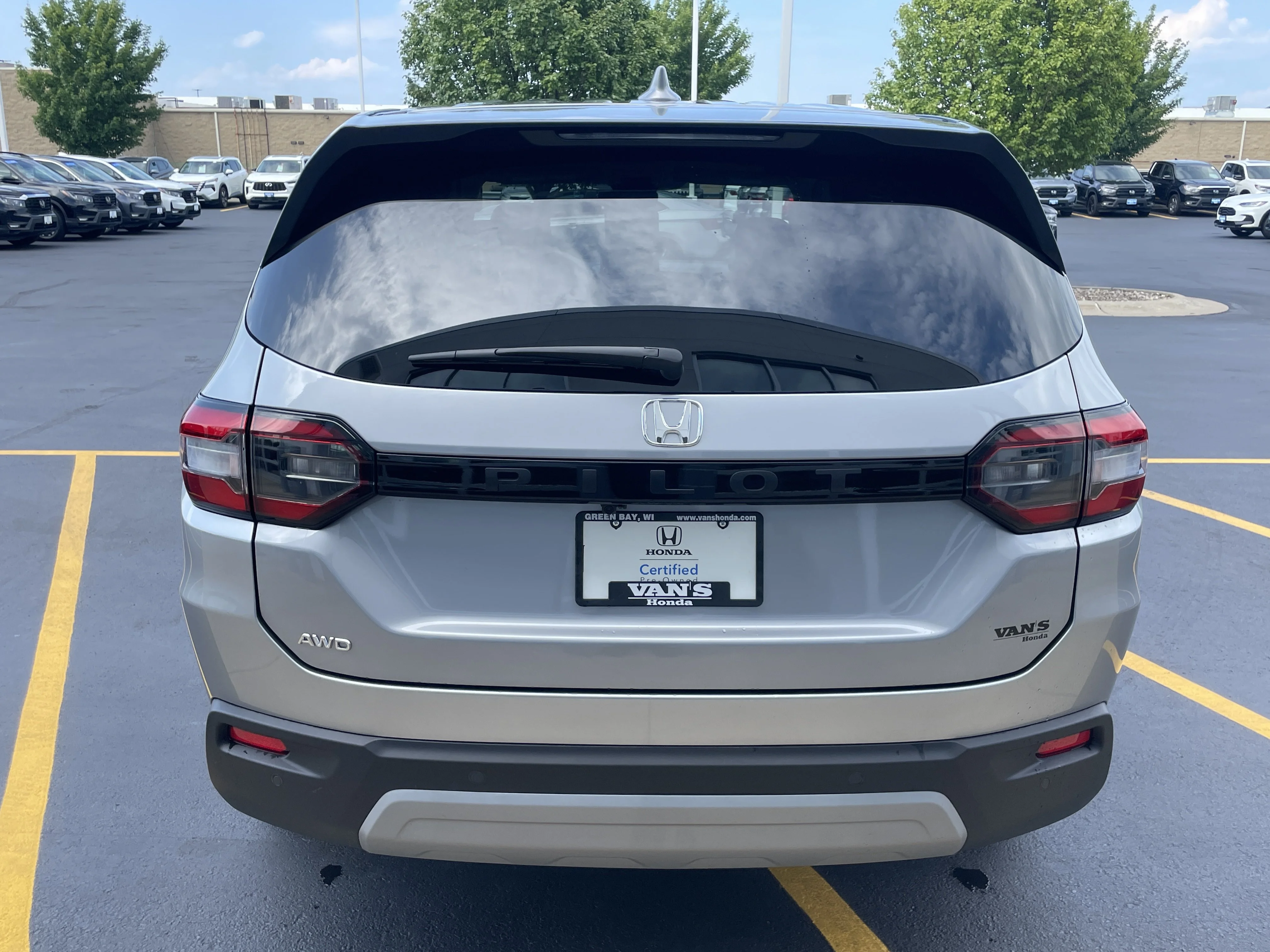 2025 Honda Pilot EX-L - Photo 6