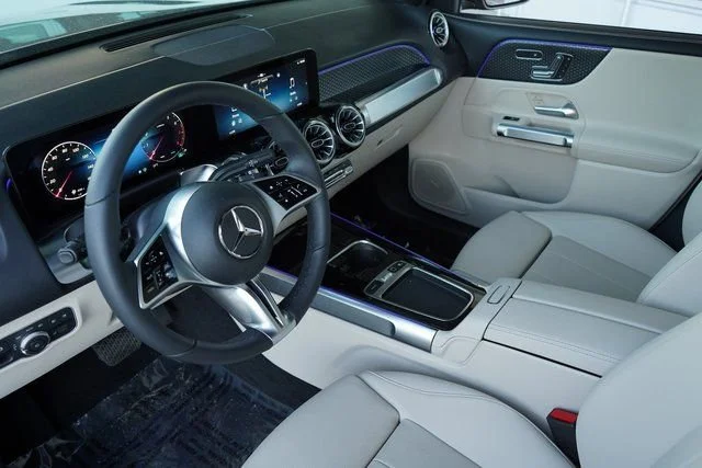 Used 2026  Mercedes-Benz GLB 250 image 23