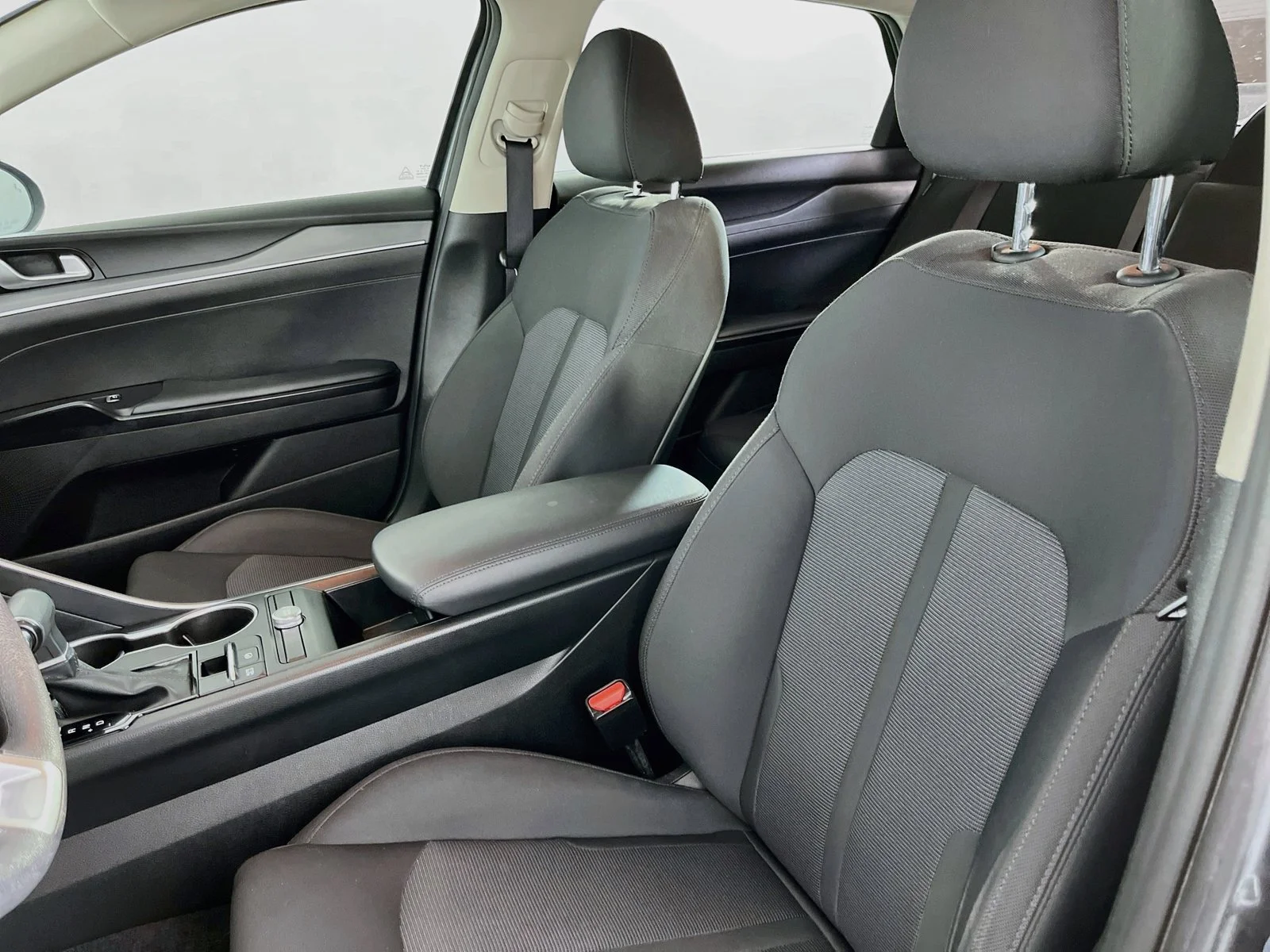 Used 2023 Gray Kia LXS image 23