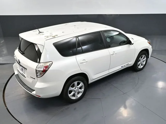 2012 Toyota RAV4 EV - Photo 50