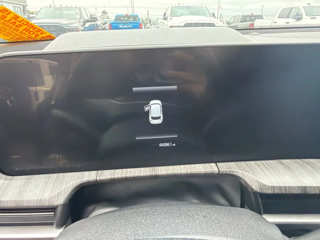 Used 2023 Red Kia EX image 6