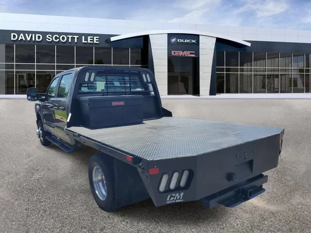 Used 2023 Stone Gray Ford XL image 3