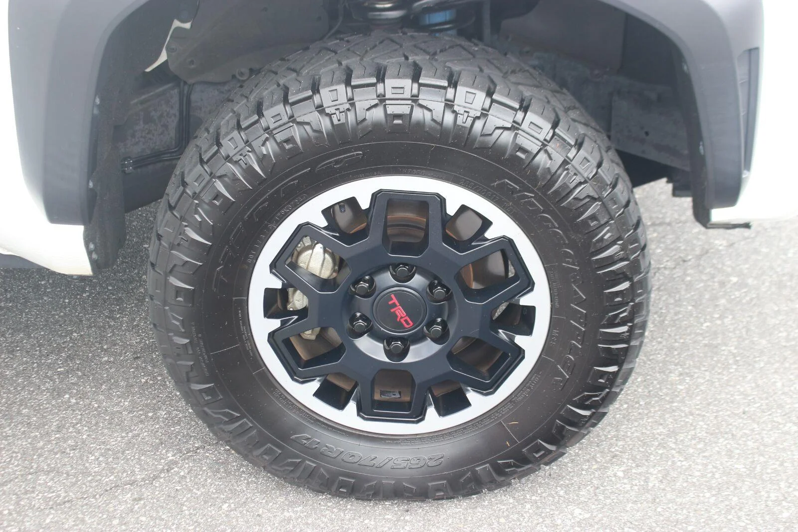 Used 2024 White Toyota SR5 image 42