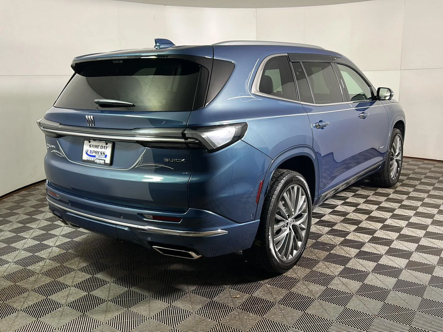 Used 2025 Ocean Blue Metallic Buick Avenir image 6