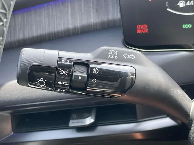New 2027 White Kia X-Line SX Prestige image 31