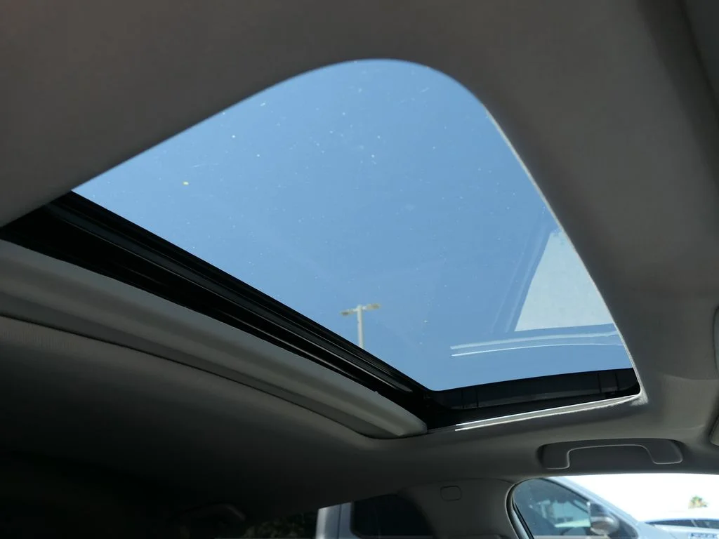 Used 2025 Silver Acura Base image 29