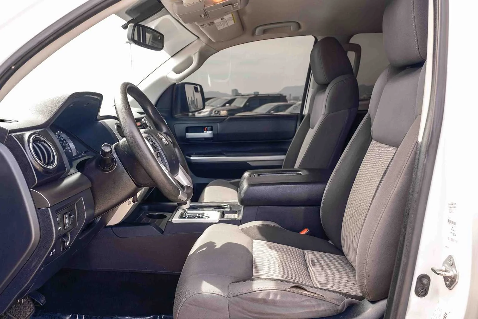 Used 2017 Super White Toyota SR5 image 19