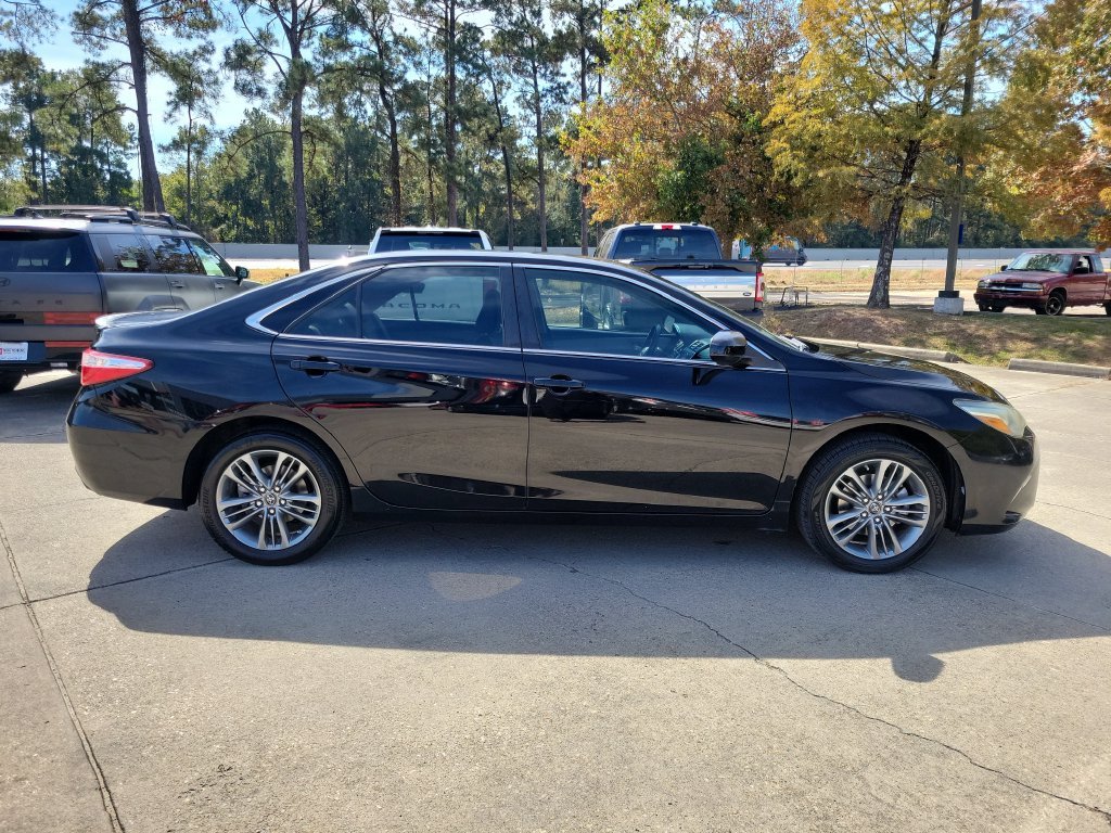 Used 2017 Black Toyota SE image 7