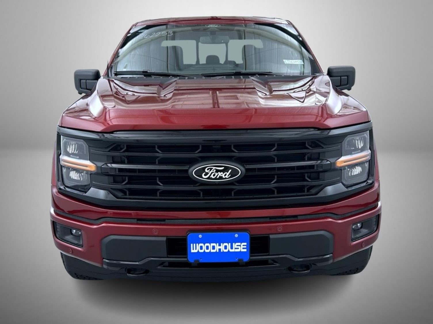 New 2026 Ruby Red Metallic Tinted Clearcoat Ford XLT image 2