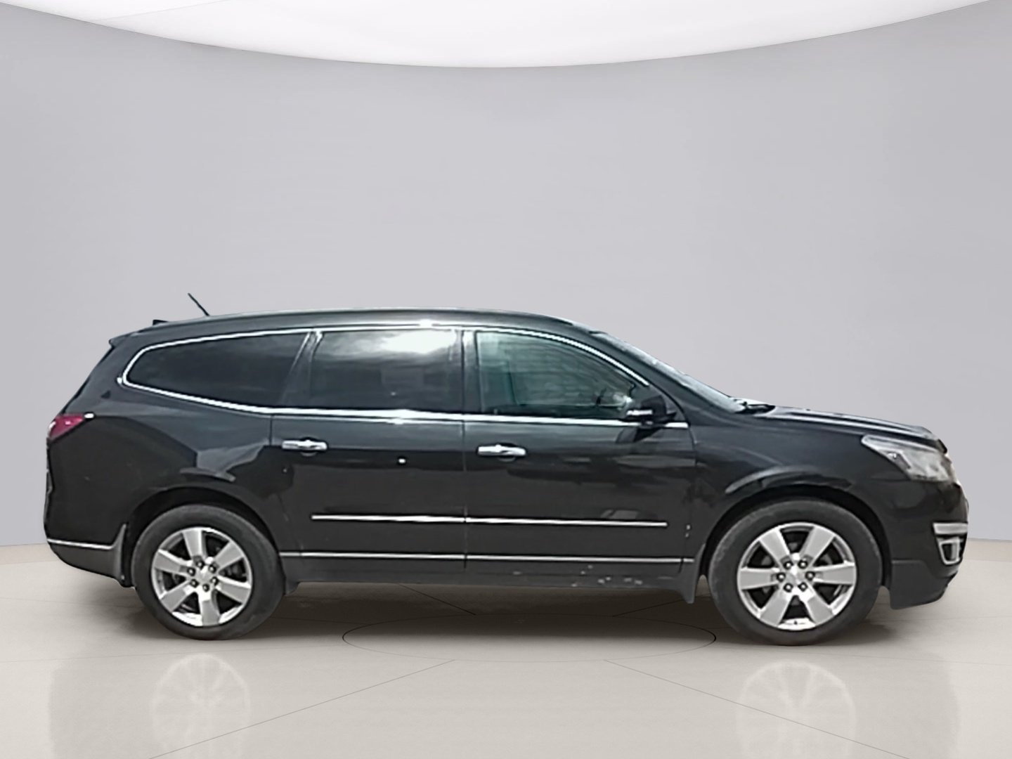Used 2015 Black Chevrolet LT image 6