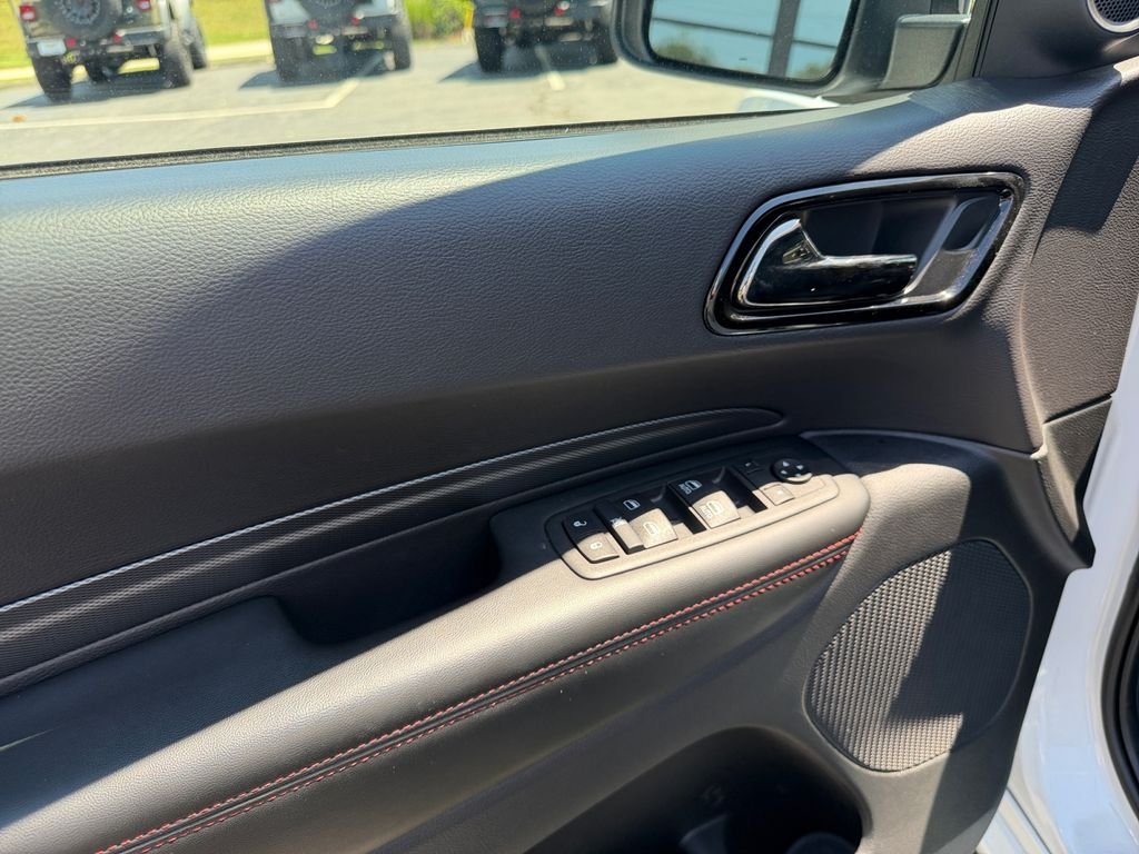 Used 2025 White Dodge R/T image 11