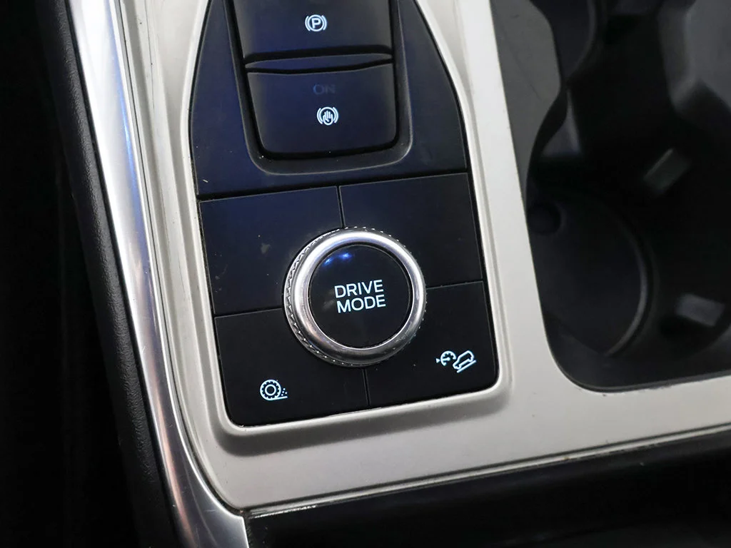 Used 2022 Silver Ford XLT image 49