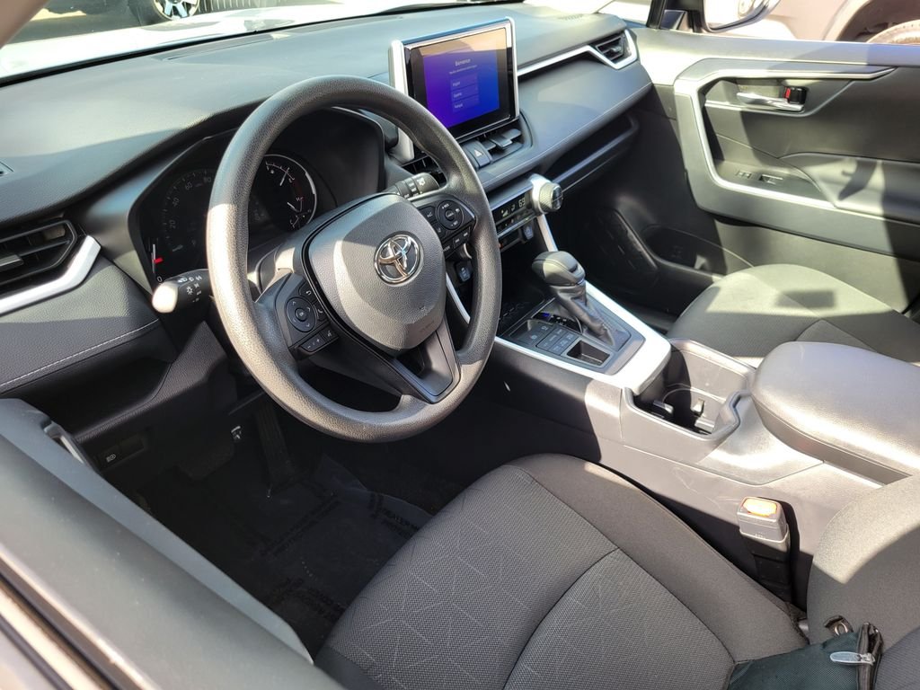 Used 2025 Silver Toyota XLE image 17