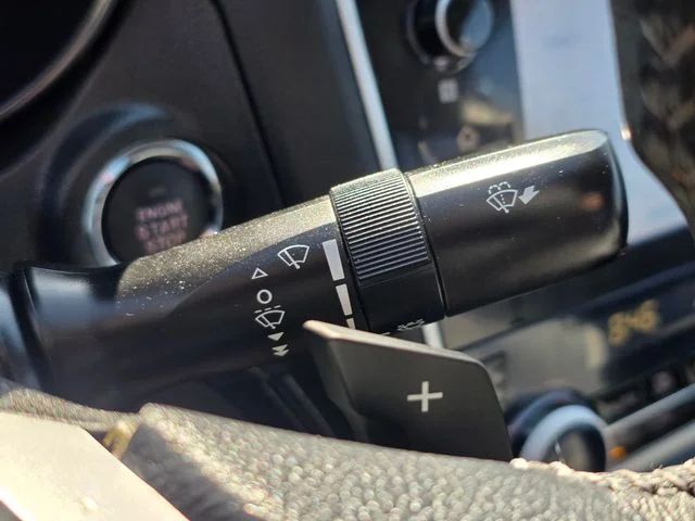 Used 2019 Blue Subaru 2.5i image 40