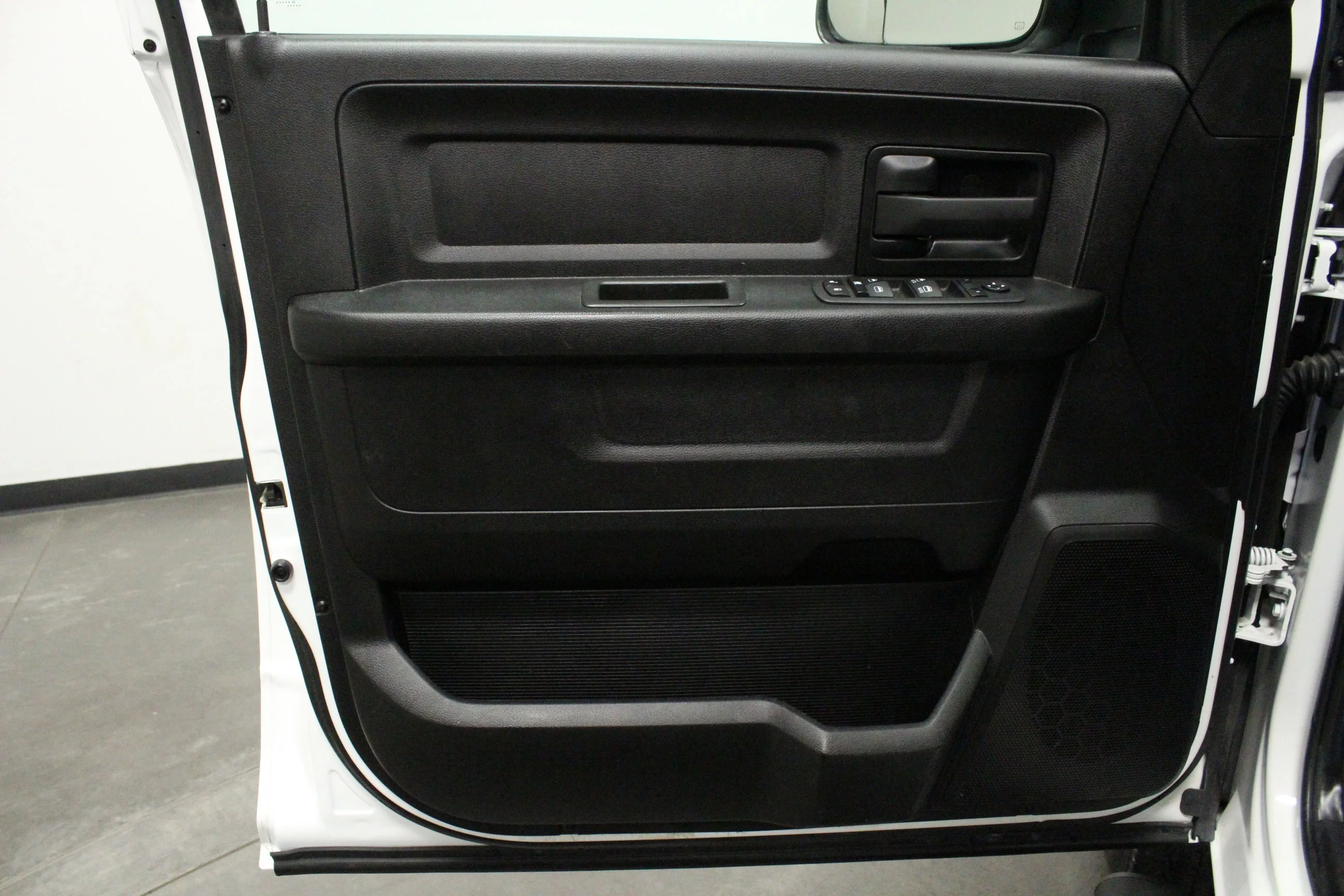 Used 2022 Bright White Clearcoat Ram Tradesman image 18