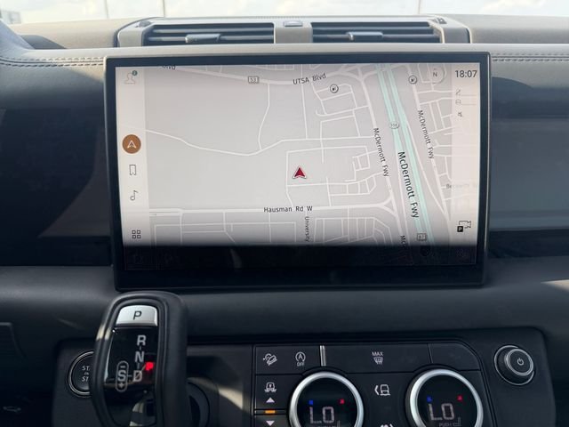 Certified Used 2025 White Land Rover S image 20
