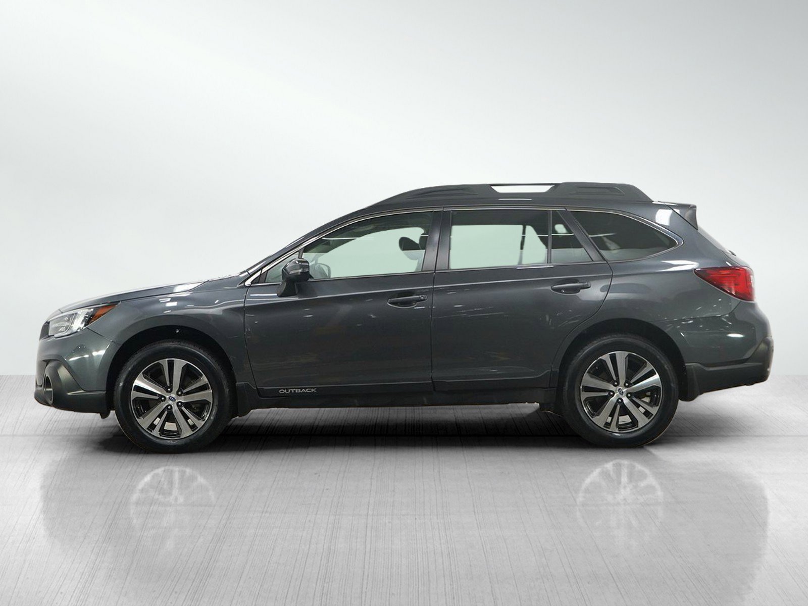 Used 2018 Subaru Outback Limited with VIN 4S4BSANC9J3205971 for sale in Burnsville, Minnesota
