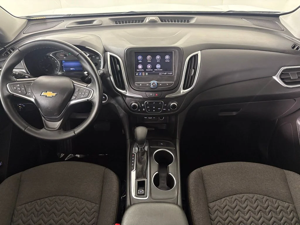 Used 2024 White Chevrolet LT image 33