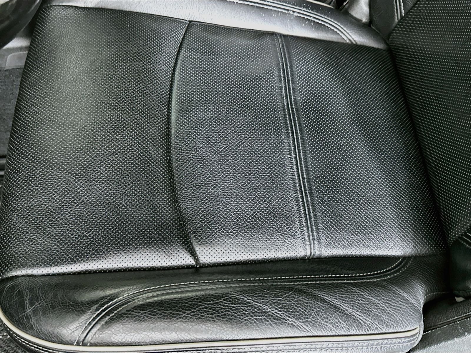 Used 2019 Diamond Black Crystal Pearlcoat Ram Limited image 19