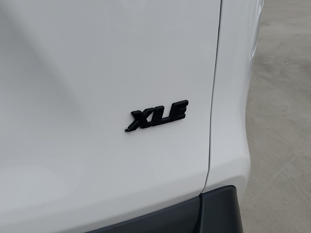 Certified Used 2023 Ice Toyota XLE image 8