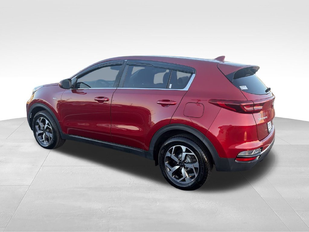 Used 2020 Red Kia LX image 3