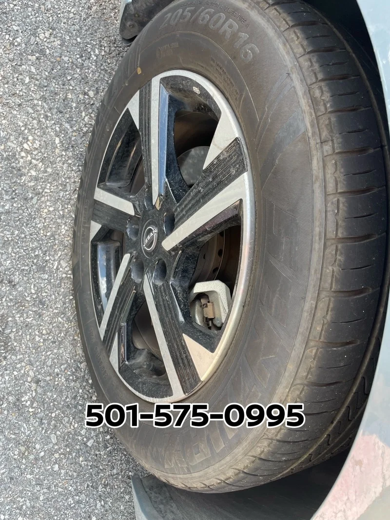 Used 2024 Gray Metallic NISSAN SV image 7