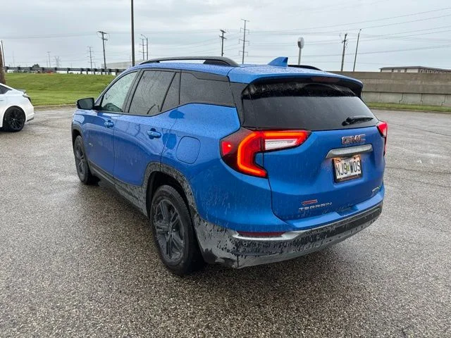 Used 2024 Blue GMC AT4 image 5