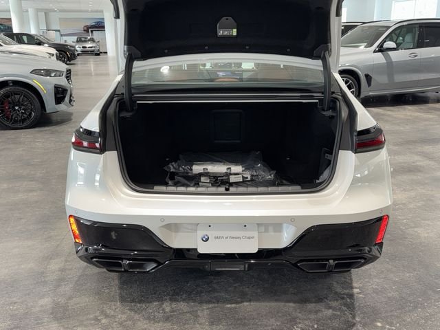 New 2026 Mineral White Metallic BMW 760i xDrive image 13