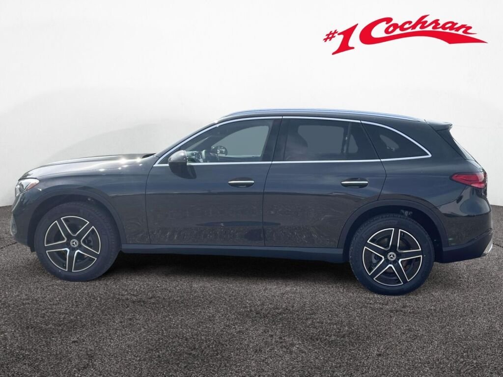New 2027 Graphite Grey Metallic Mercedes-Benz GLC 300 image 10