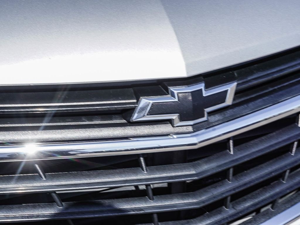 Used 2020 Silver Chevrolet LS image 11