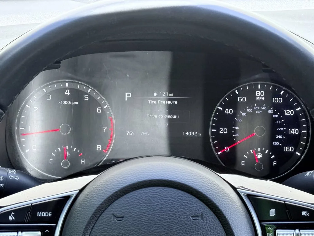 Used 2022 Gray Kia GT-Line image 12