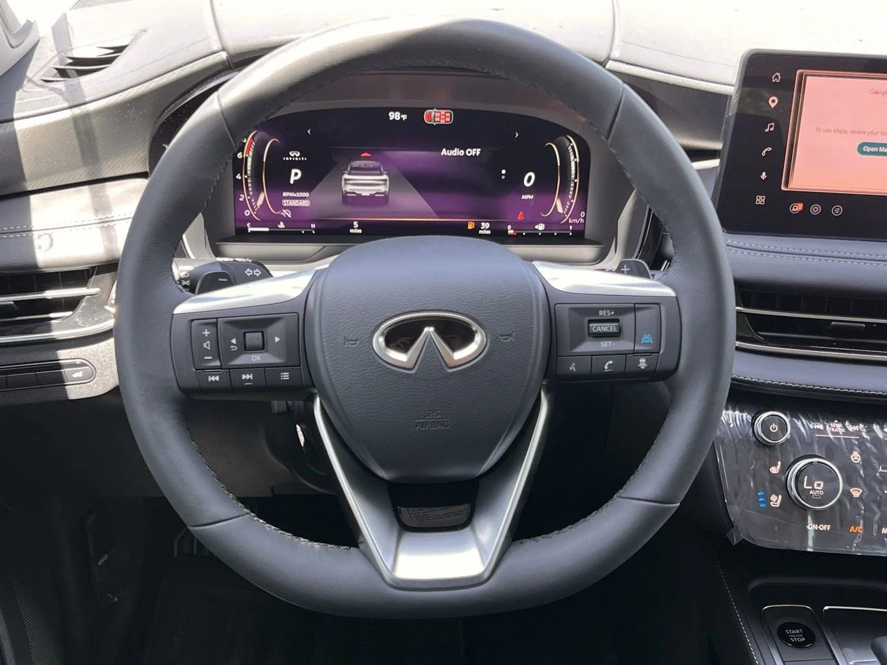 New 2027 RADIANT WHITE INFINITI Luxe FWD image 11