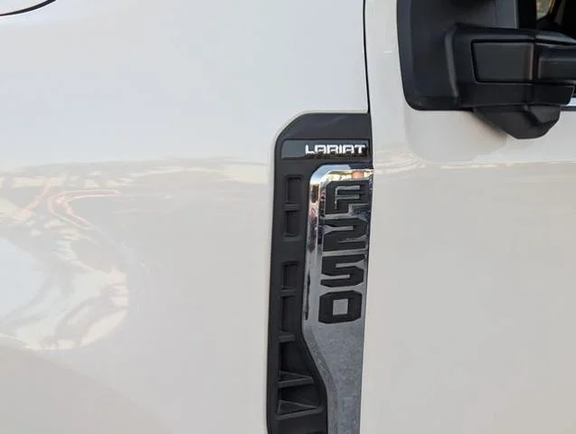 Used 2024 White Metallic Ford Lariat image 29