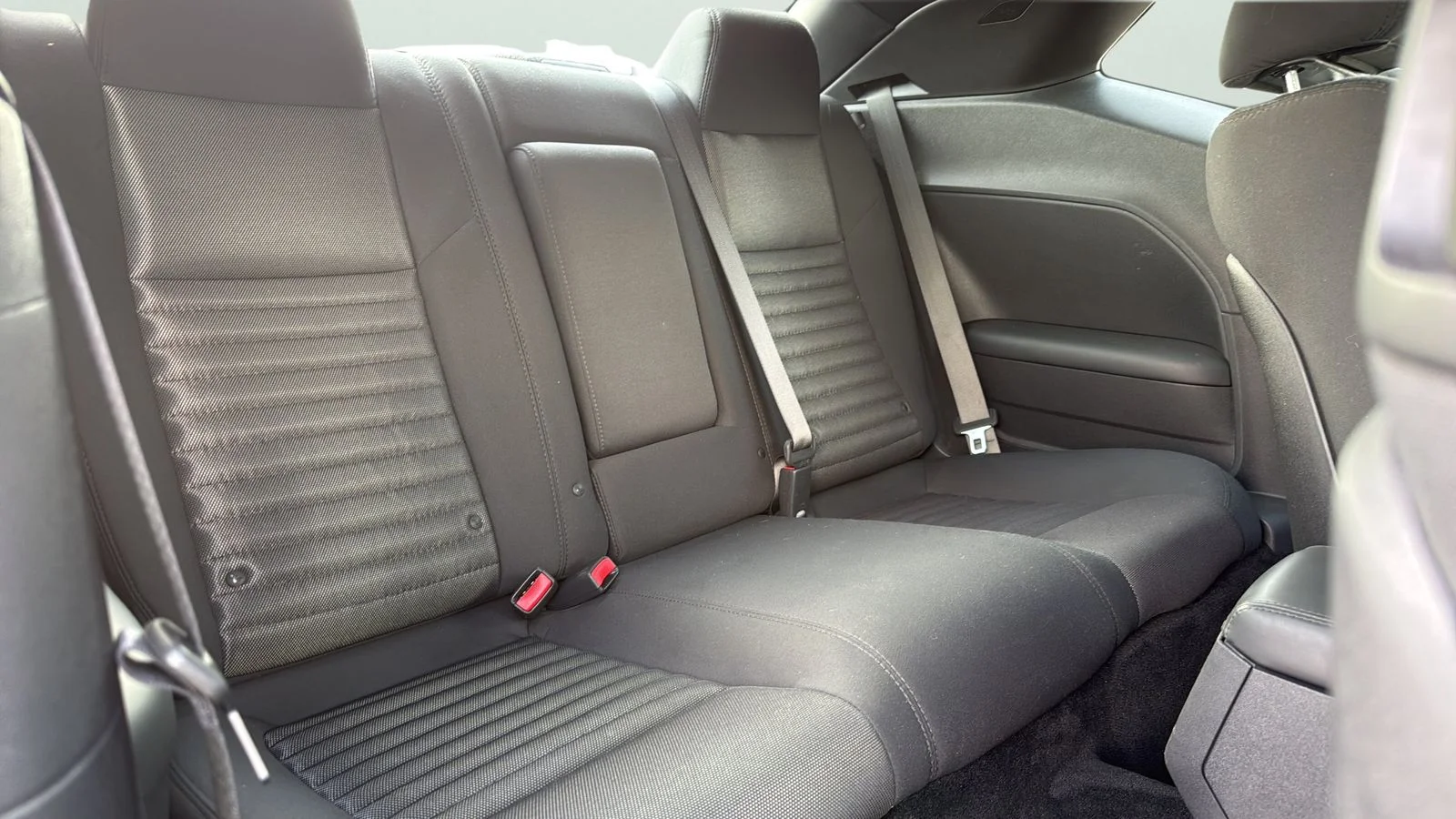 Used 2014 Blue Dodge SXT image 26