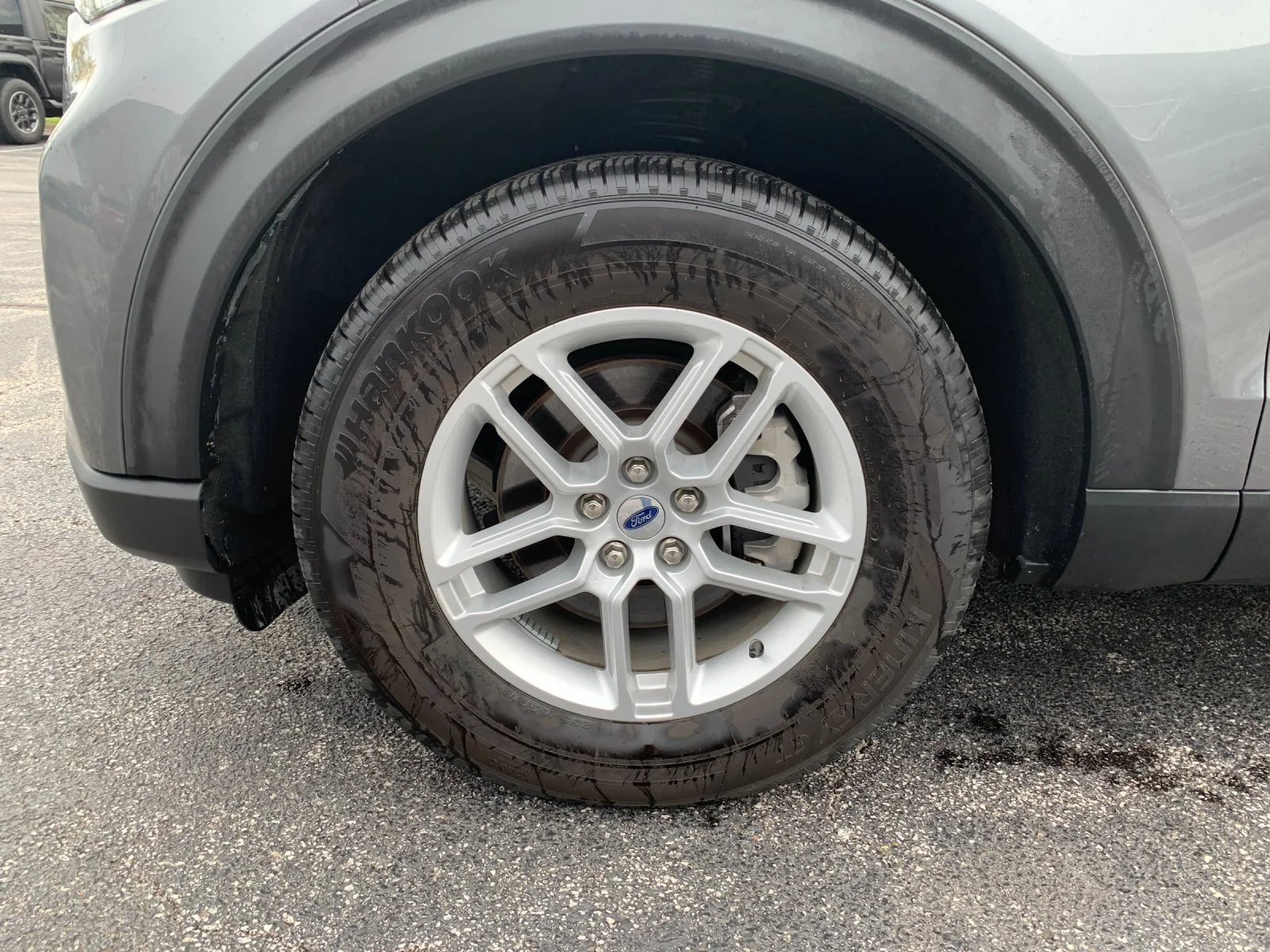 Used 2025 Gray Ford Active image 34