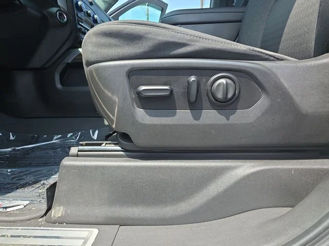 Used 2021 White Chevrolet LT Trail Boss image 29