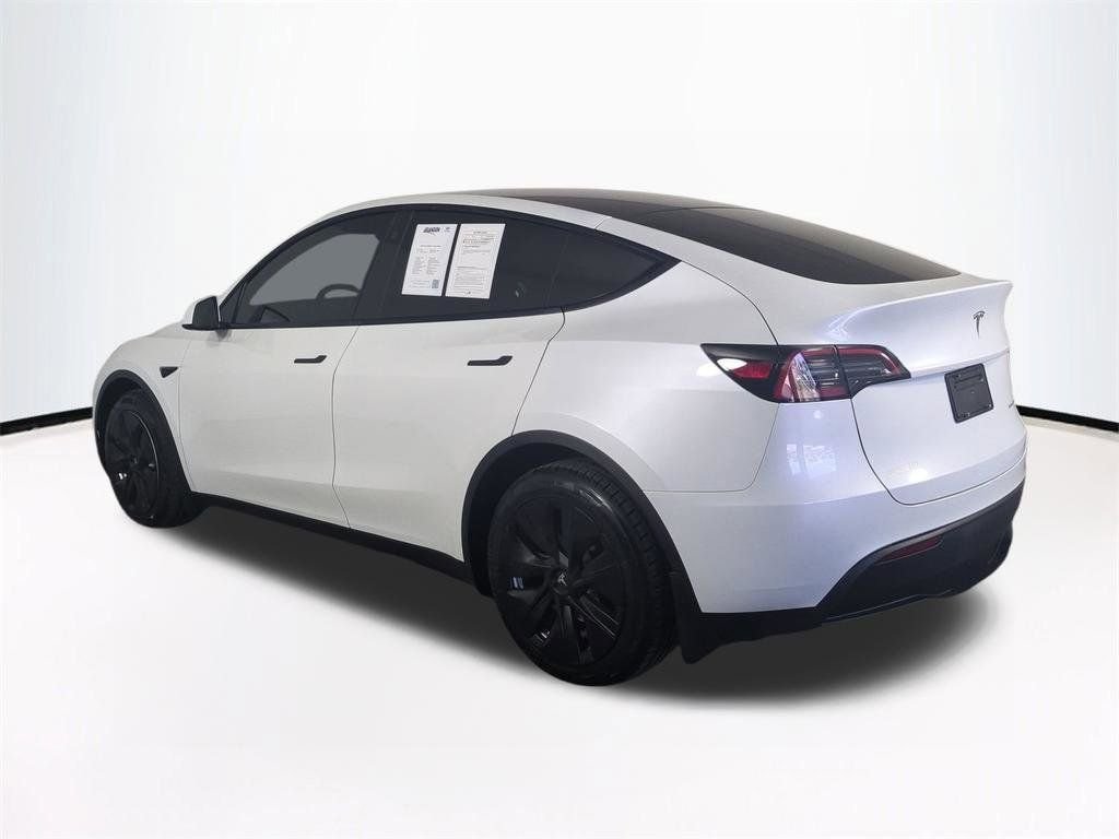 2023 Tesla Model Y Long Range - Photo 7