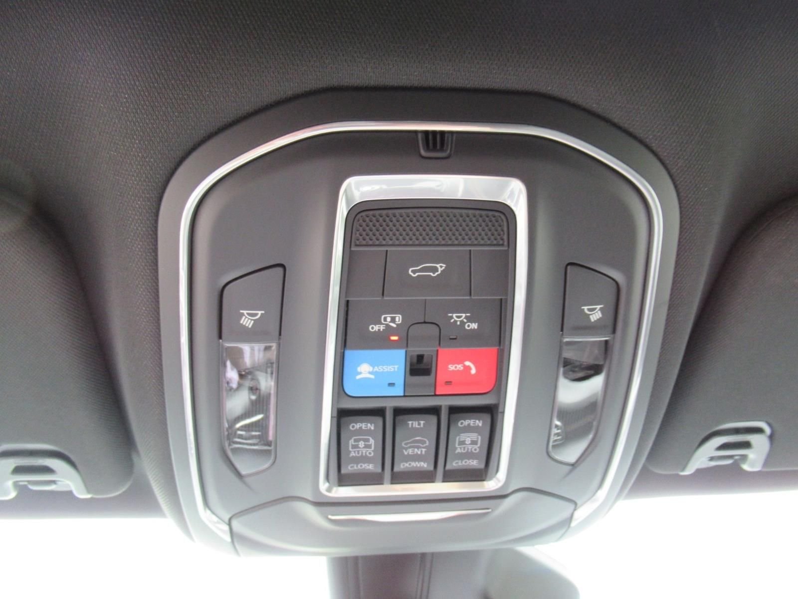 New 2026 Silver Zynith Jeep 85th Anniversary Edition image 30