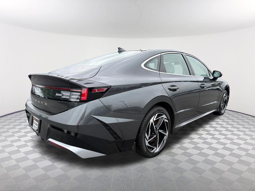 2026 Hyundai Sonata SEL - Photo 5