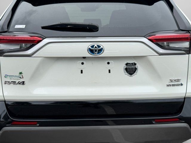 Used 2021 White Toyota XSE image 13