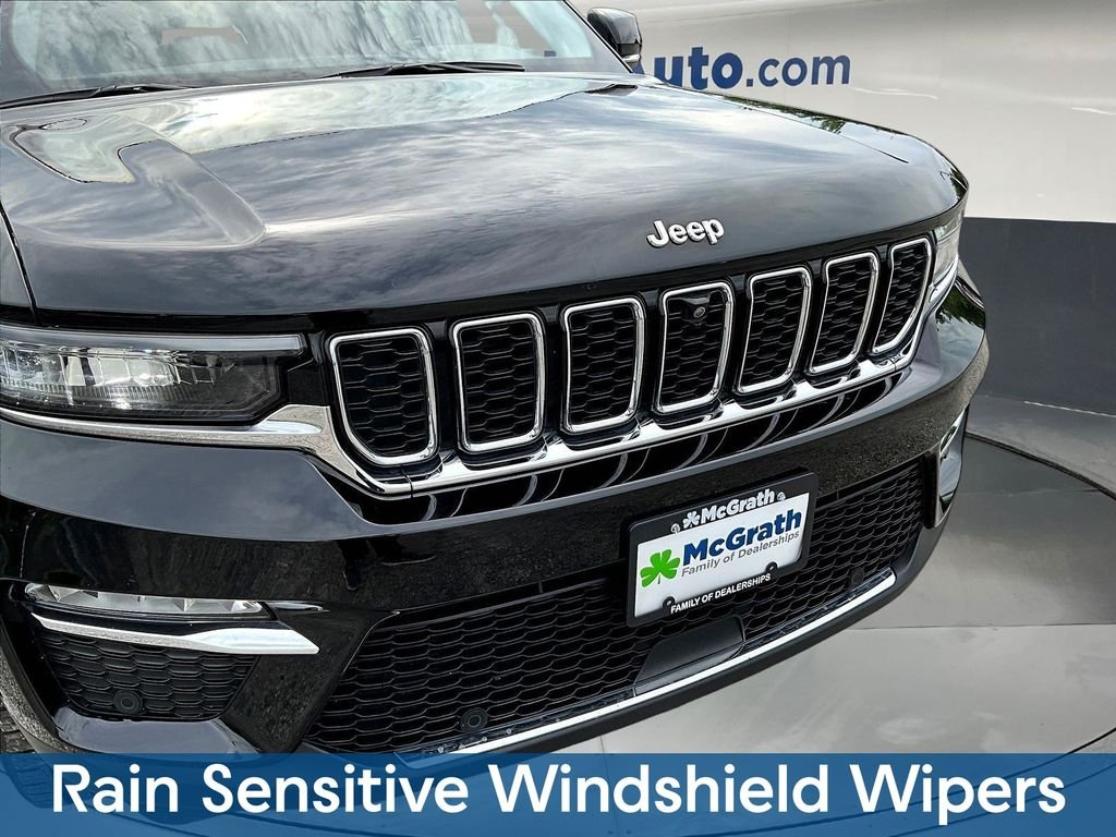 Used 2023 Black Jeep Limited image 35