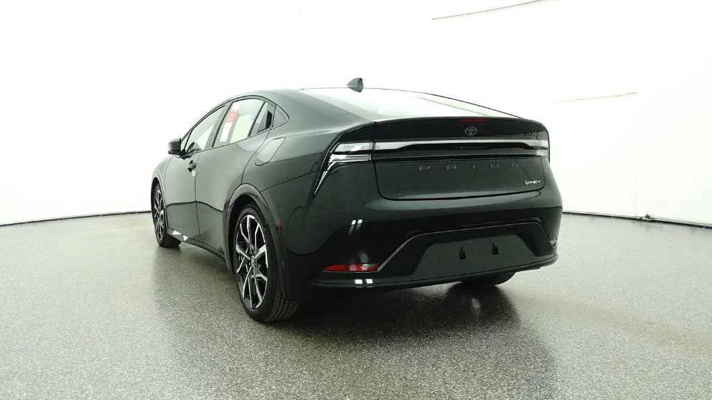 New 2026 Midnight Black Metallic Toyota XSE Premium image 33