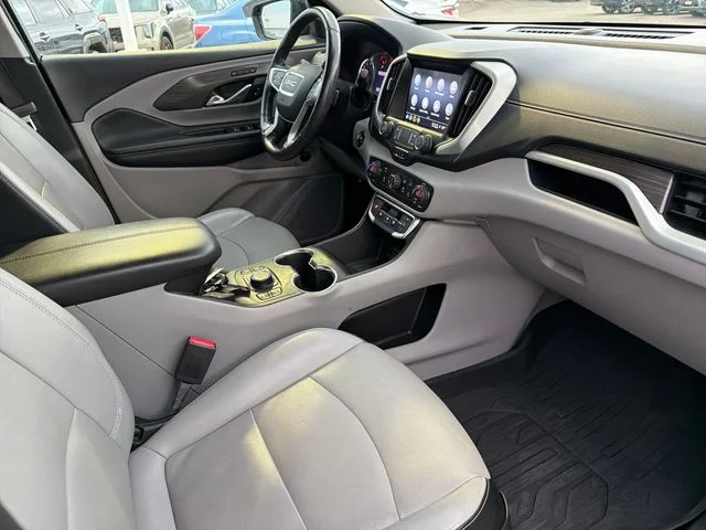 Used 2022 Black GMC SLT image 24