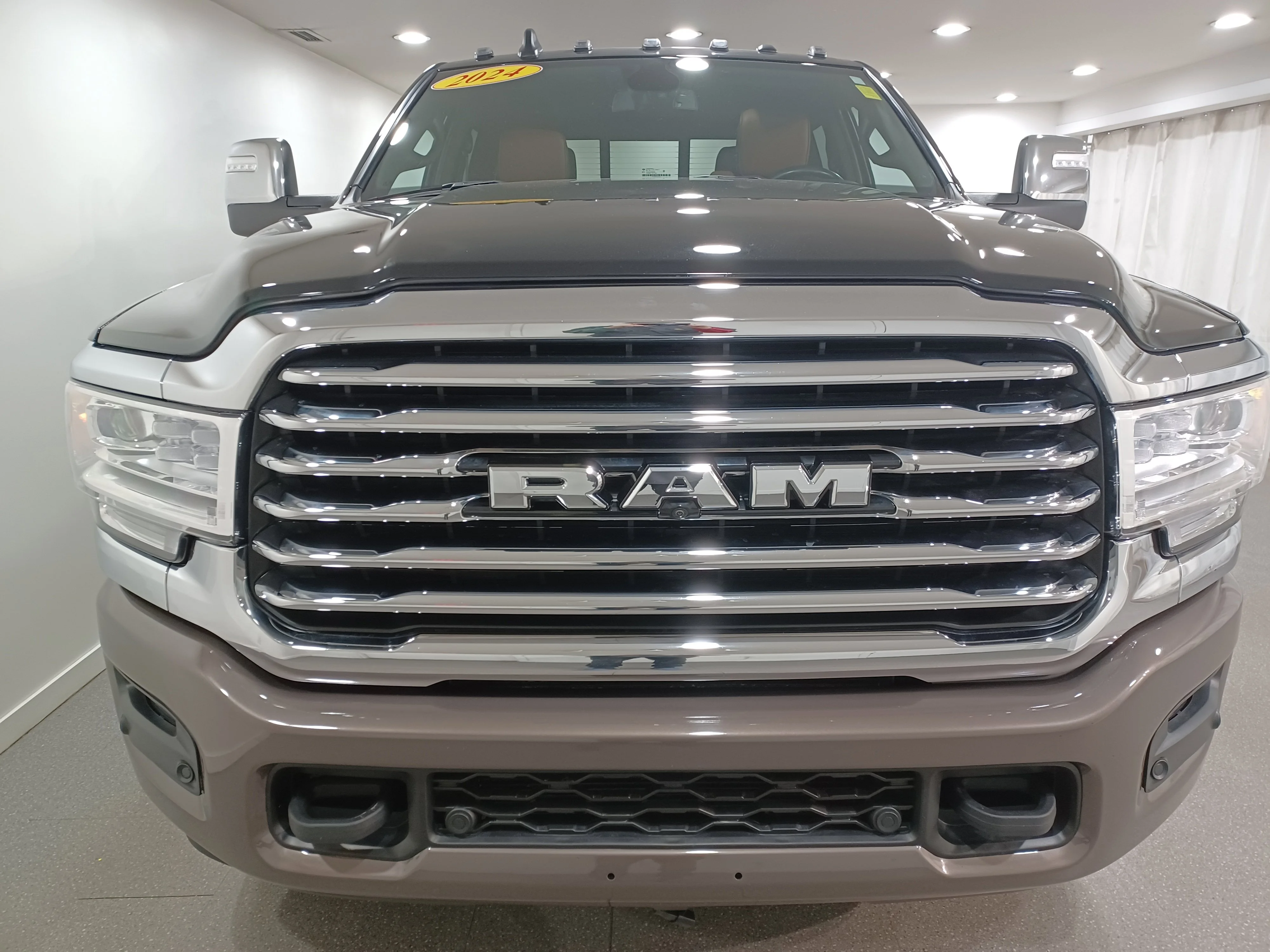 Certified Used 2024 Black Ram Limited Longhorn*6.7L Cummins | 35in Tires | Level | Nav | 360 Cam | Sunroof | Htd Whl | Pwr Boards image 3