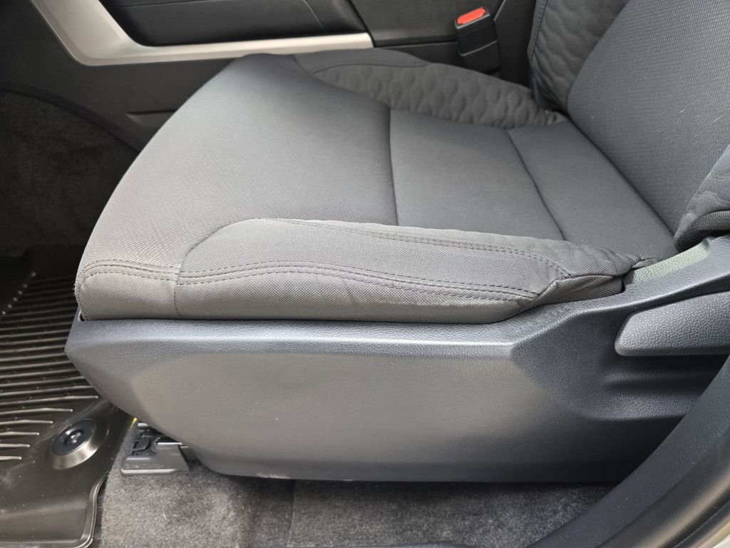 2024 Toyota Tundra SR5 - Photo 16