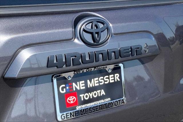Certified Used 2023 MAGNETIC GRAY MET. Toyota  image 31