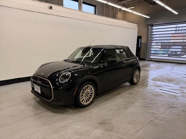2026 MINI Convertible Cooper S's photo